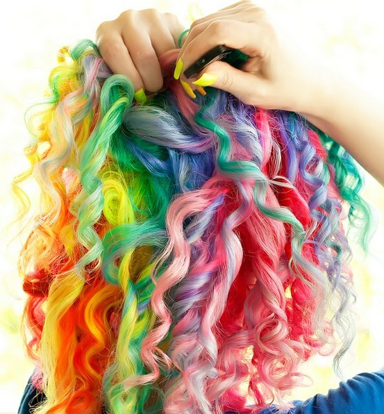 Окрашивание волос цветными мелками