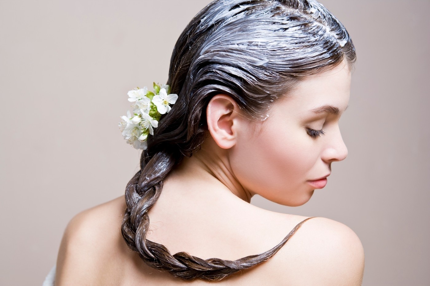 Как остановить выпадения волос у женщин?